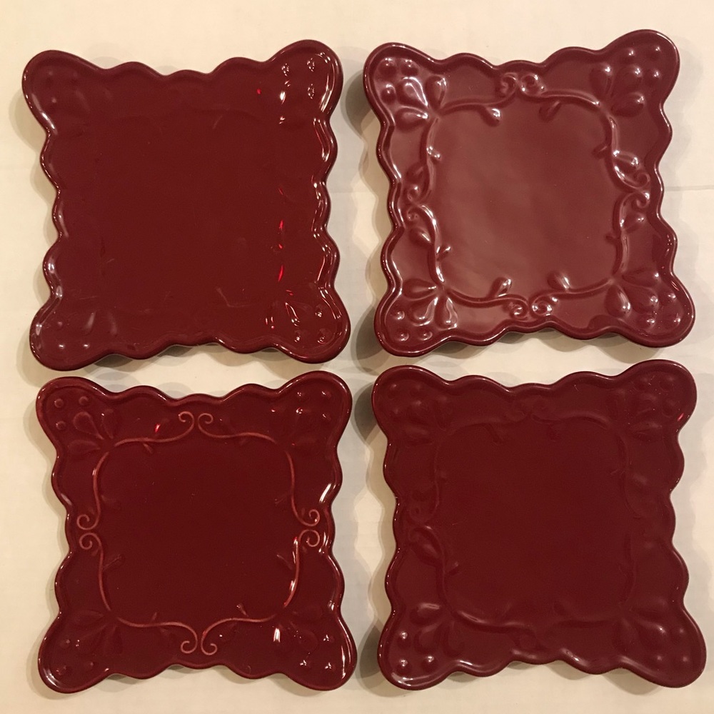 Set Of 4 Home & Garden Party Embossed Square Snack/App.Plates Cranberry …
